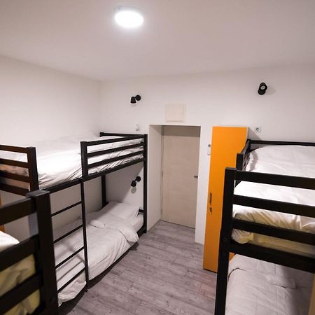 Hostel Evropa Niksic Luaran gambar