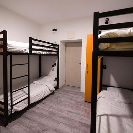 Hostel Evropa Niksic Luaran gambar